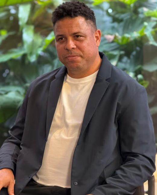 开云网页-罗纳尔多宣布参选巴西足协主席 目标拯救巴西足球