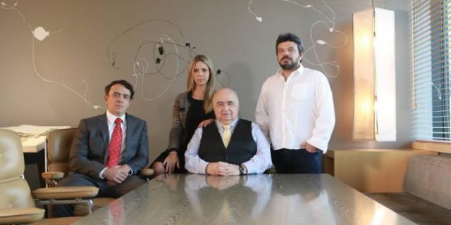 开云官方-做成成百上千桩转会 胡安·菲热尔逝世 享年87岁