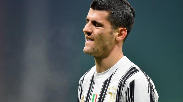 开云官网-变阵失败艰难拿到平局 C罗低迷状态致皮尔洛死刑？